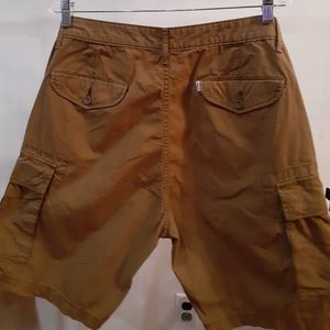 Men Levis cargo shorts size 34